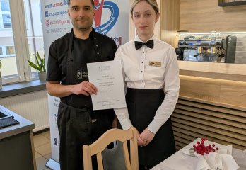Nowoczesne kształcenie, realne umiejętności- Technikum Usług Kelnerskich stawia na jakość